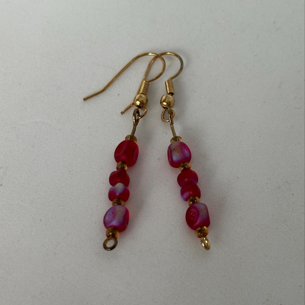Red AB Druk Dangle Earrings