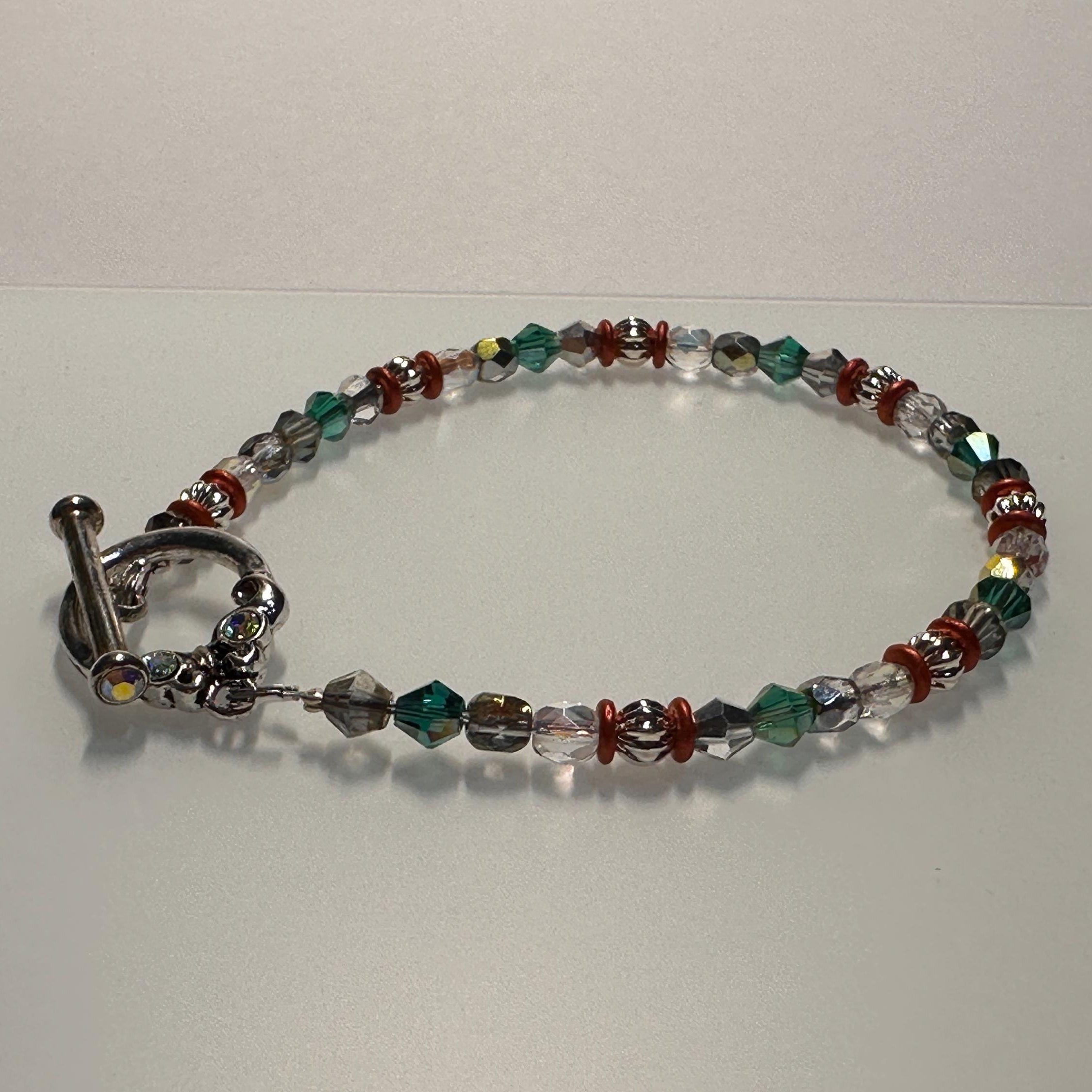 Sparkle Bracelet in Green & Red
