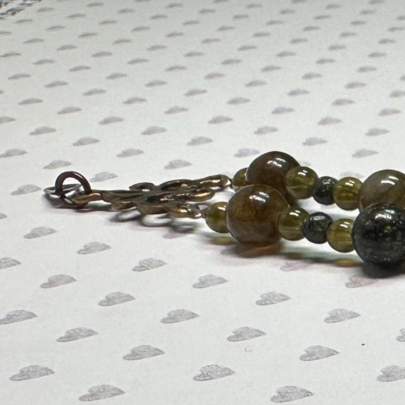 Moss Agate Double Strand Bracelet: Antique Gold Clasp
