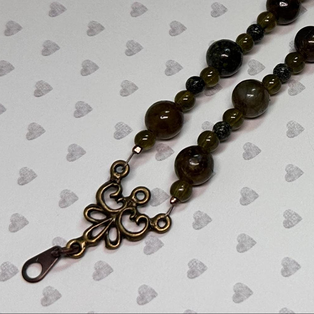 Moss Agate Double Strand Bracelet: Antique Gold Clasp