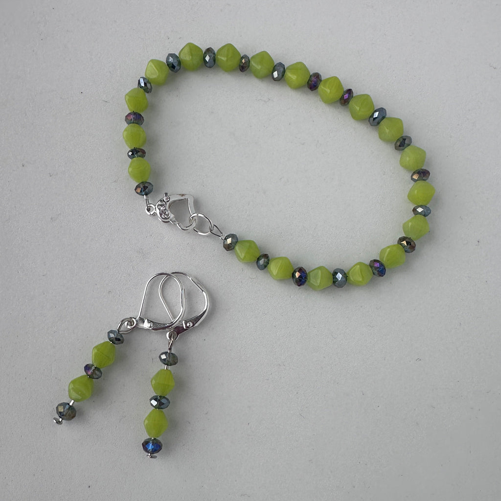 Lime Green Czech Glass Bracelet & Earring Set