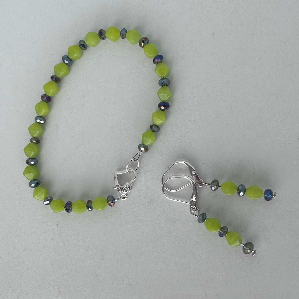 Lime Green Czech Glass Bracelet & Earring Set