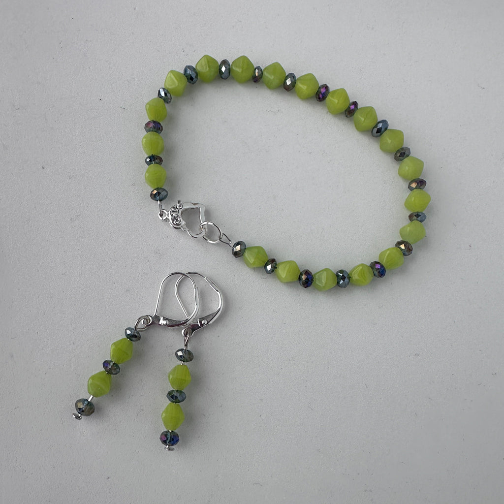 Lime Green Czech Glass Bracelet & Earring Set