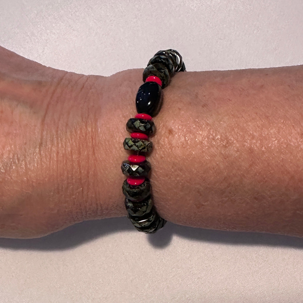 Black Camo Stretch Beaded Bracelet with Red Accents