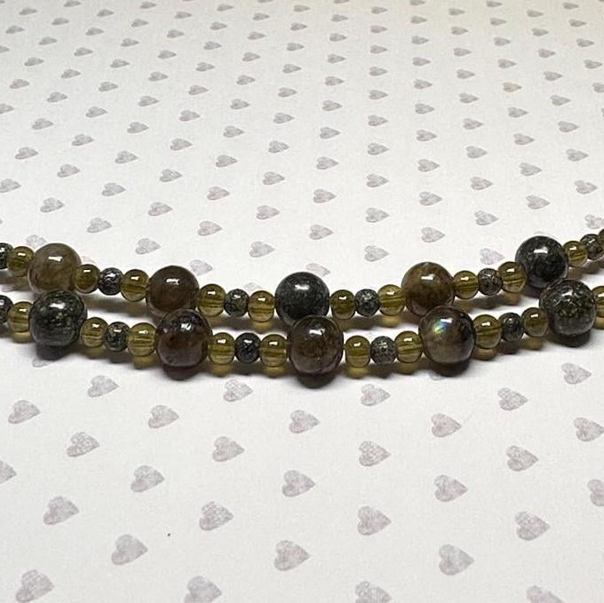 Moss Agate Double Strand Bracelet: Antique Gold Clasp